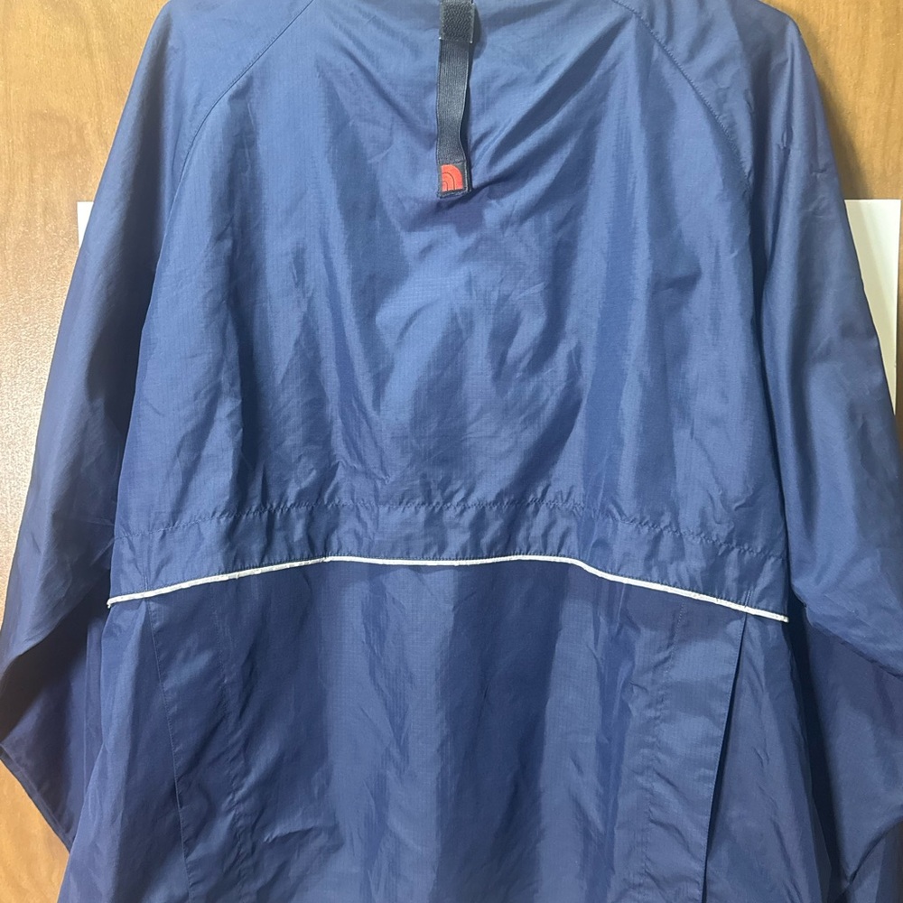 Vintage The North Face Blue and Cream Windbreaker Jacket - Picture 4 of 8